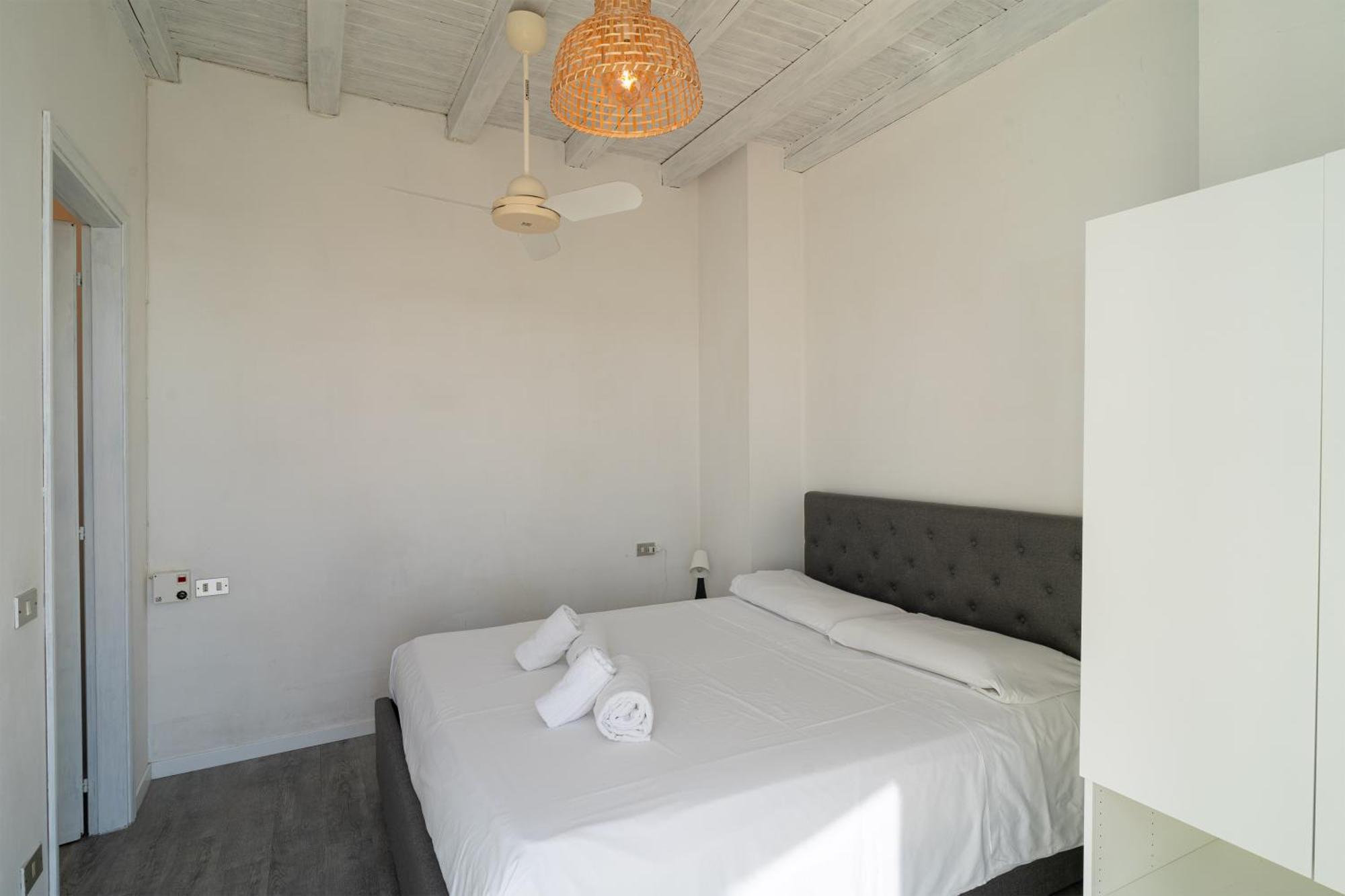 Casa Grimaldi - Terrace & Sea View Apartment Ventimiglia Bagian luar foto